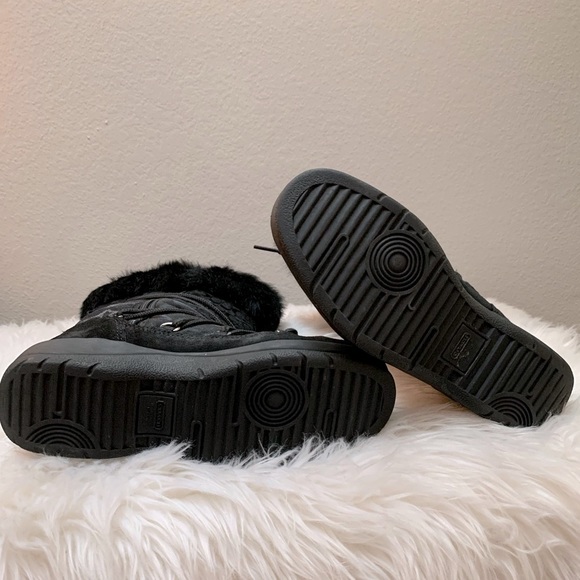 *Vintage* Coach Womens Black Winter Snow Boots with Patchwork Print, Fur, Suede - Picture 7 of 13